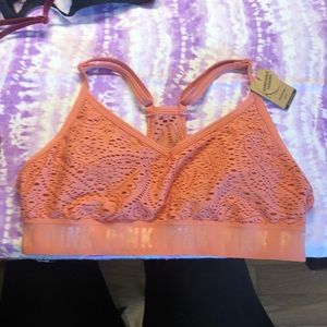 Victoria a secret sports bra size small